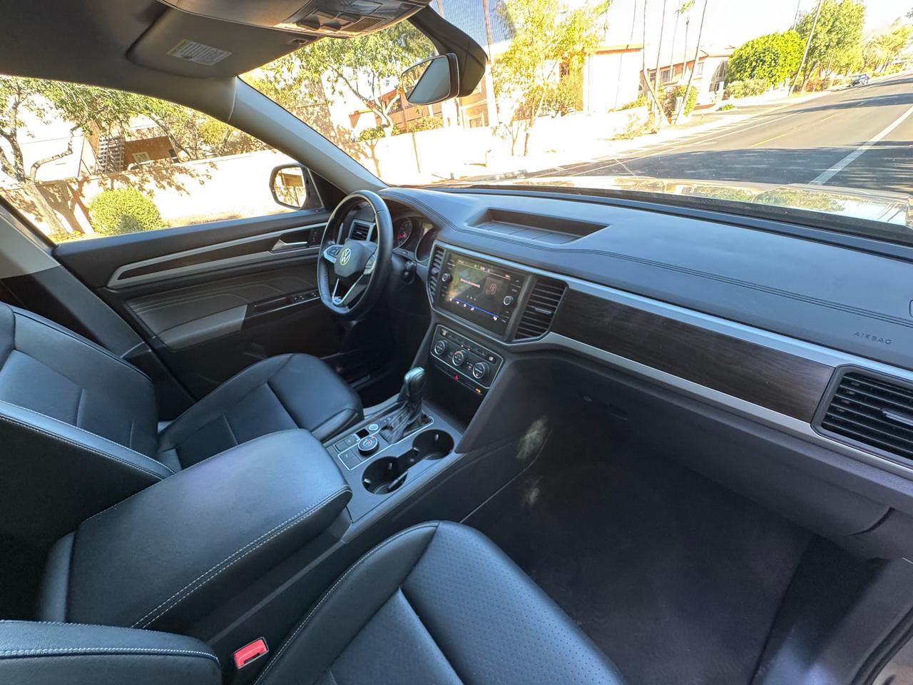 Volkswagen Atlas 2021.5 3.6L V6 SE w/Technology 4MOTION 2021
