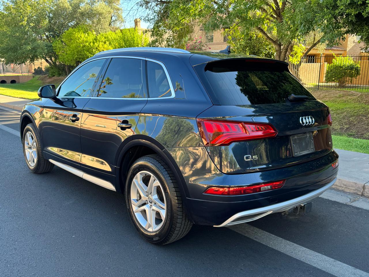 Audi Q5 Premium 45 TFSI quattro 2019