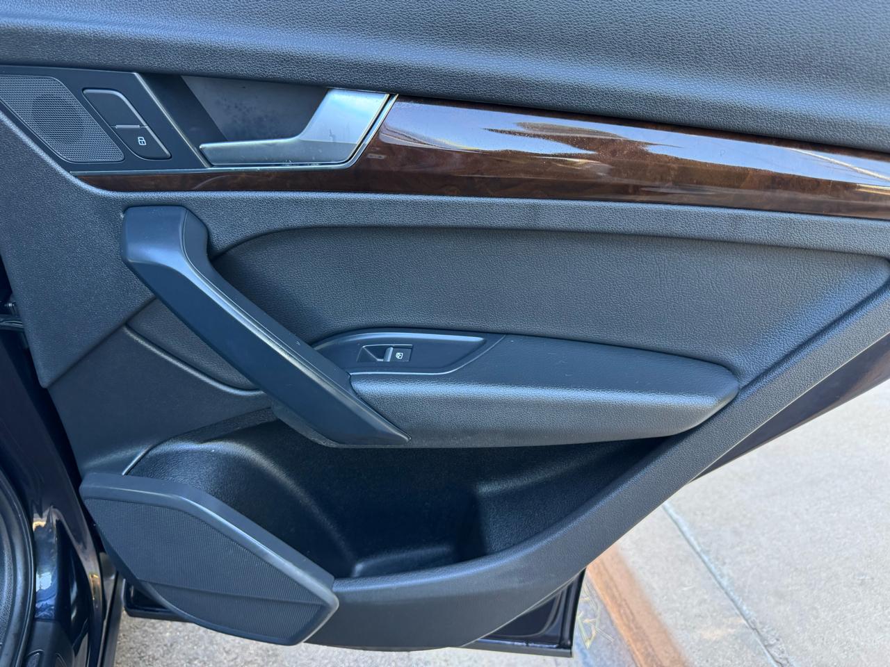 Audi Q5 Premium 45 TFSI quattro 2019
