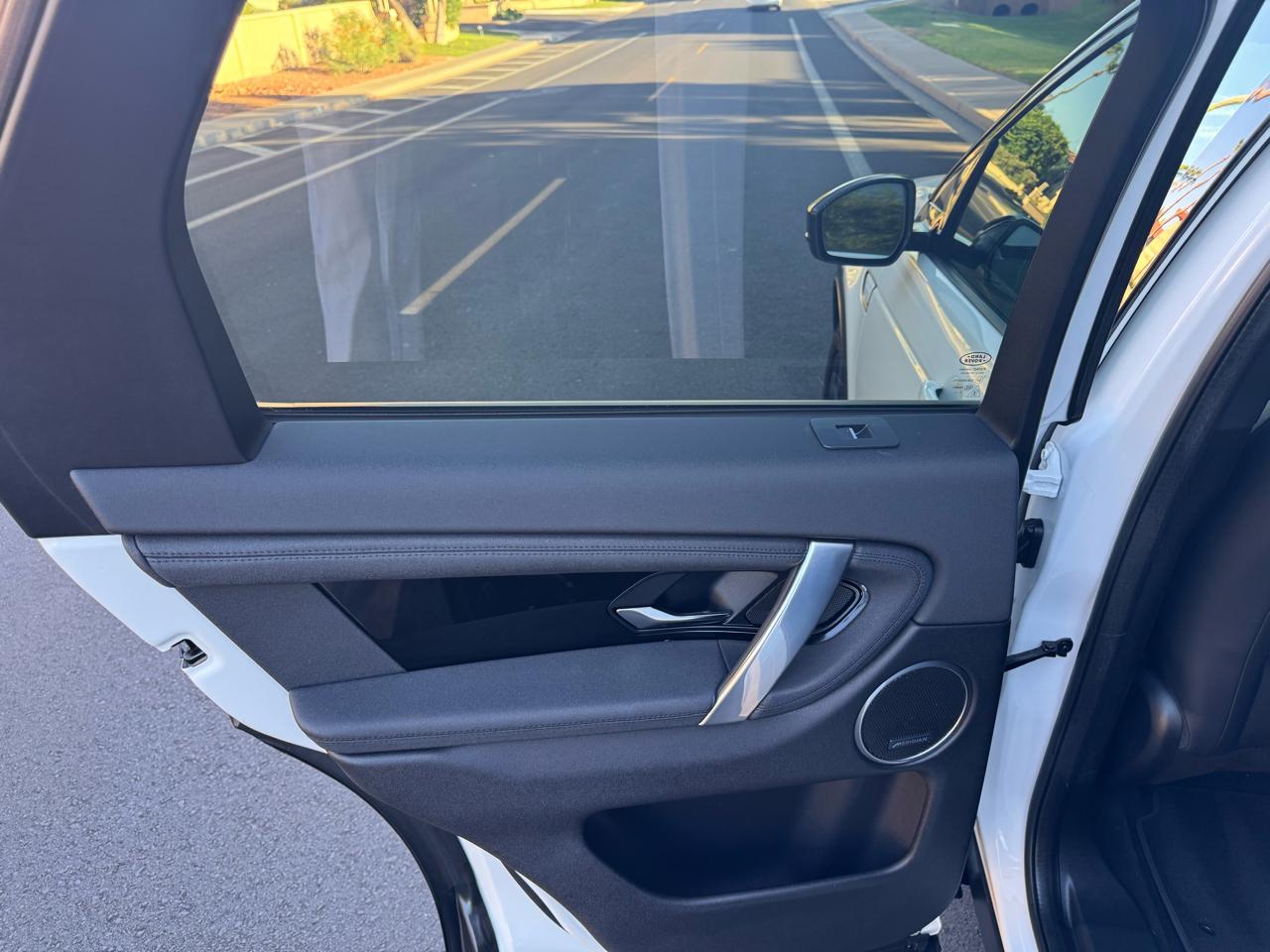 Land Rover Discovery Sport S 4WD 2023