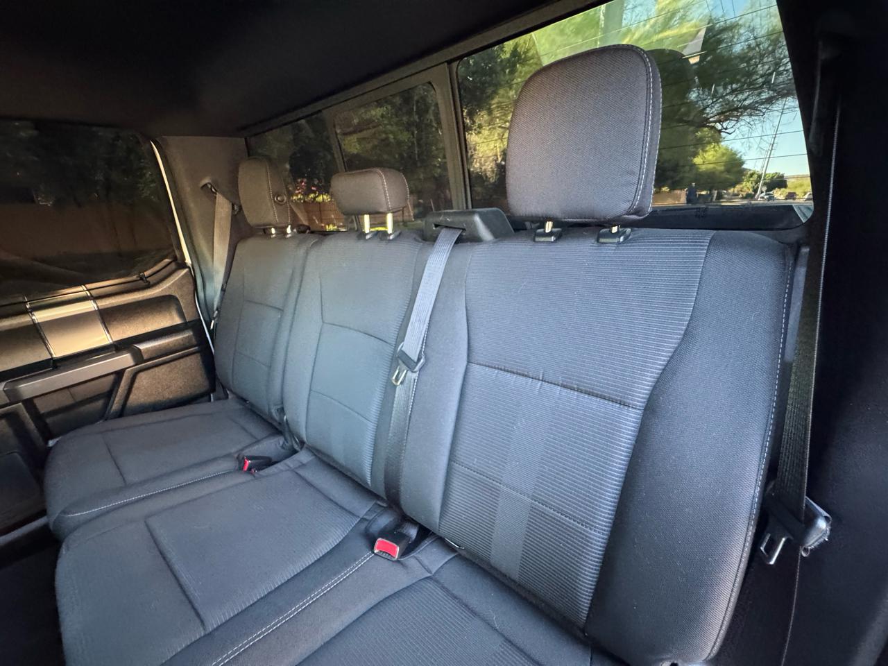 Ford F-150 2WD SuperCrew 145" XLT 2015