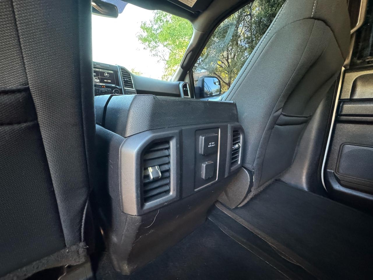 Ford F-150 2WD SuperCrew 145" XLT 2015