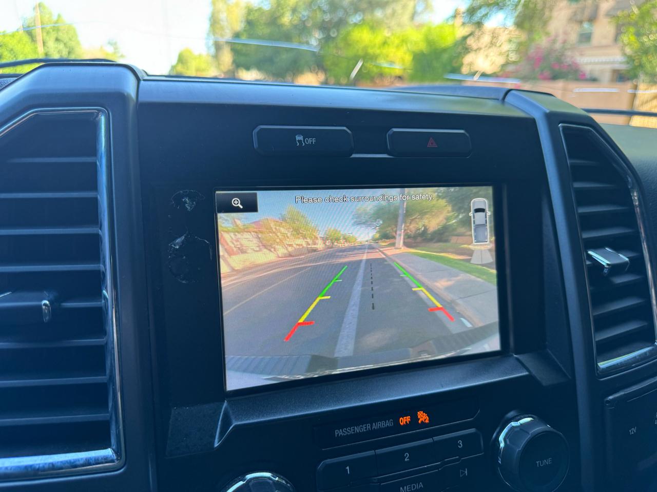 Ford F-150 2WD SuperCrew 145" XLT 2015