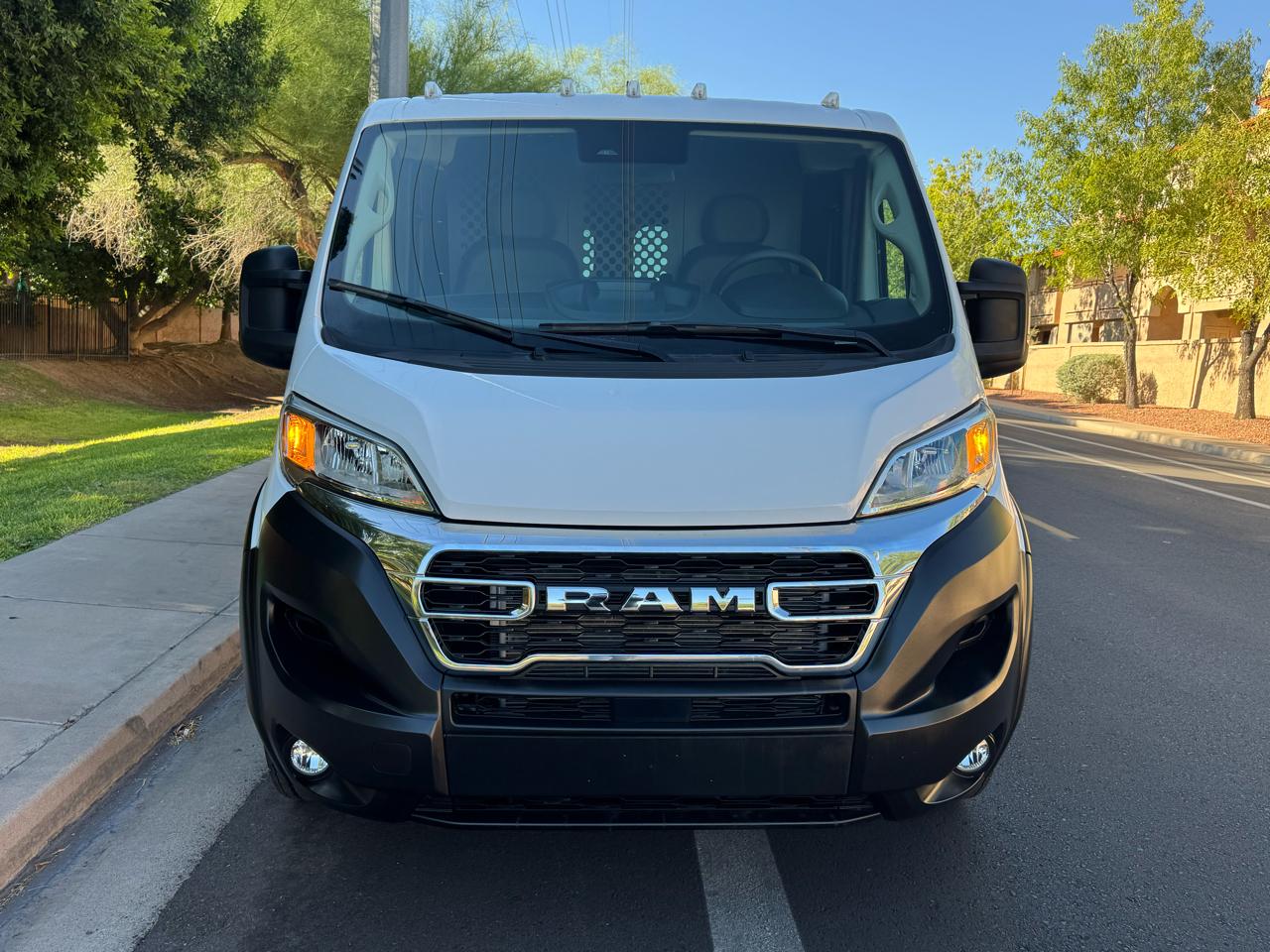 RAM ProMaster Cargo Van Tradesman 2500 Low Roof 136" WB w/Pass Seat 2025