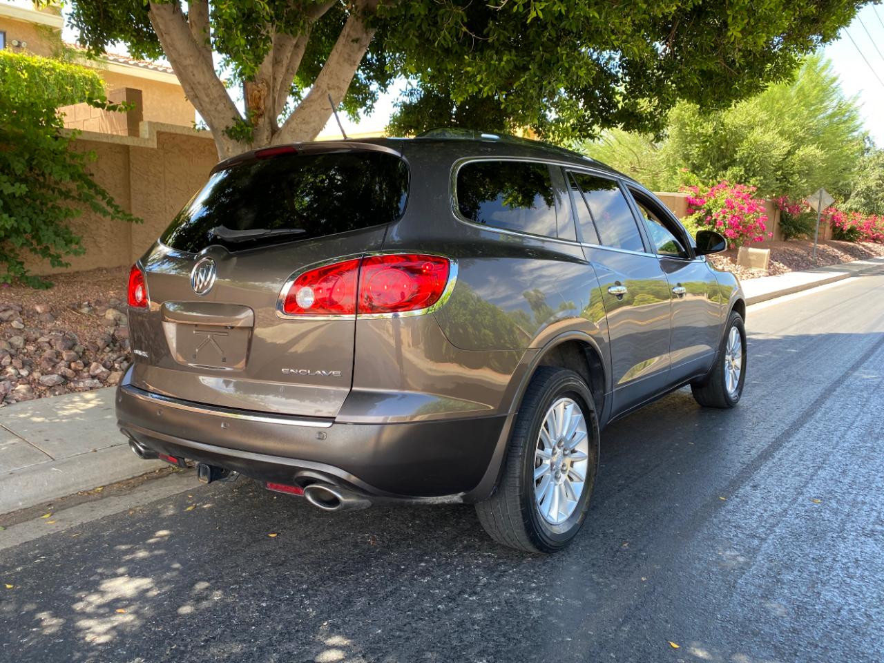 Buick Enclave FWD 4dr CX 2011