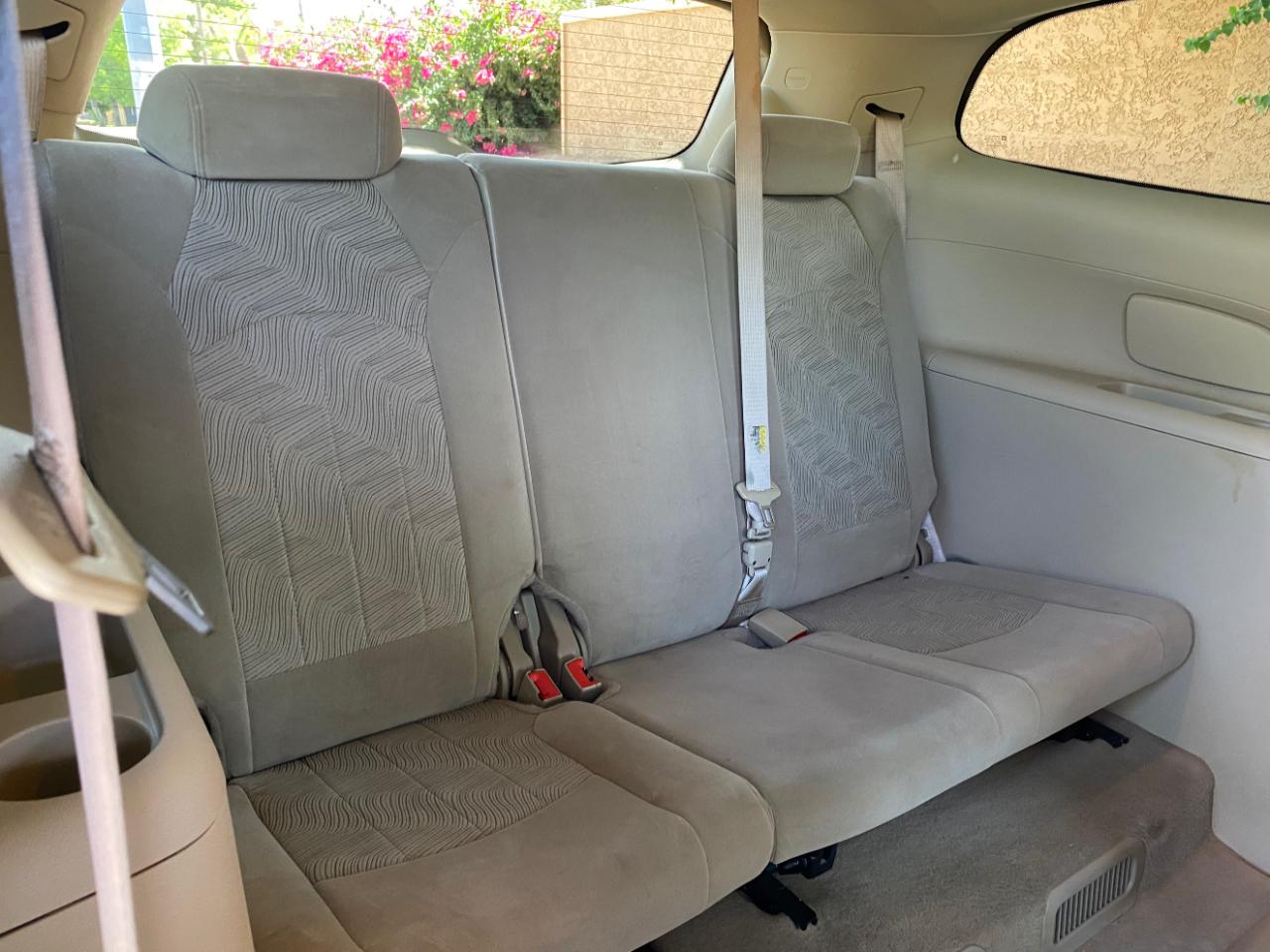 Buick Enclave FWD 4dr CX 2011