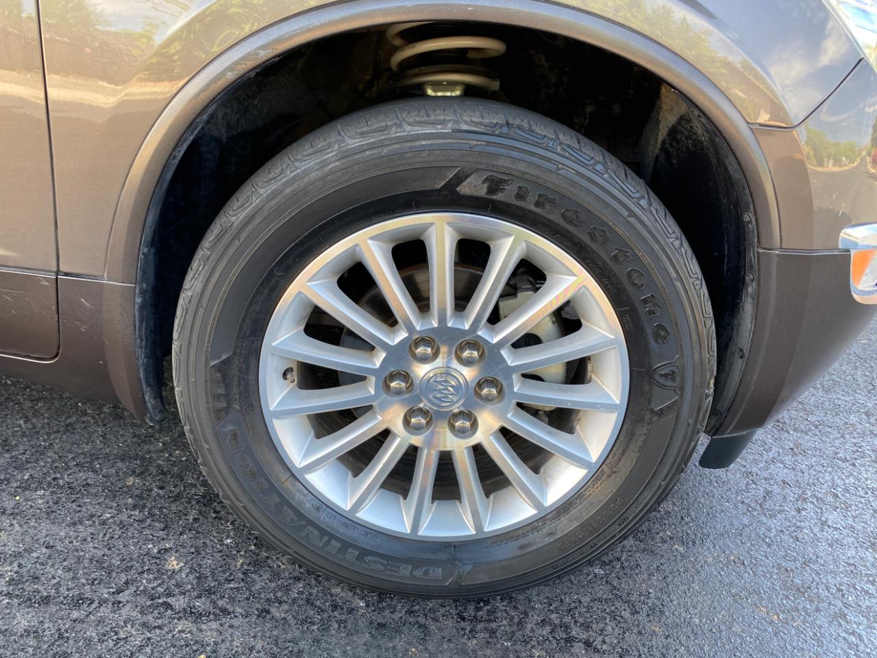 Buick Enclave FWD 4dr CX 2011