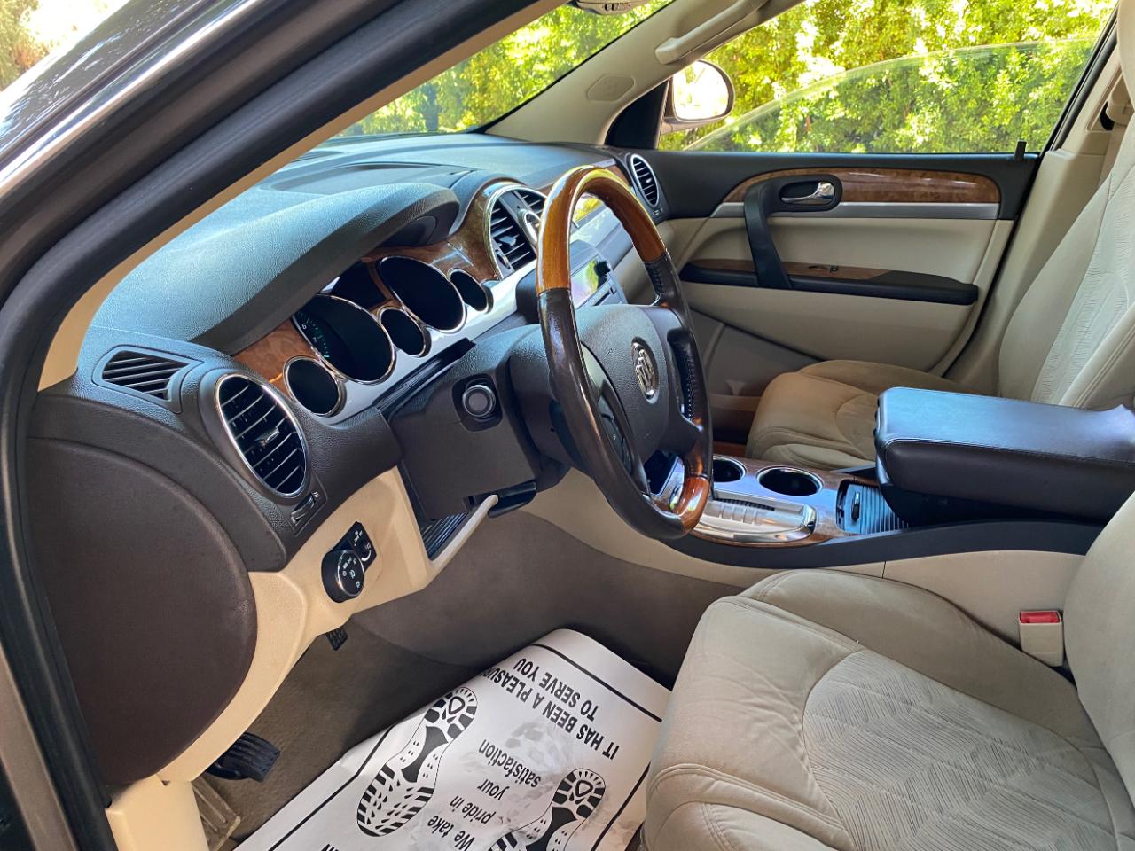 Buick Enclave FWD 4dr CX 2011