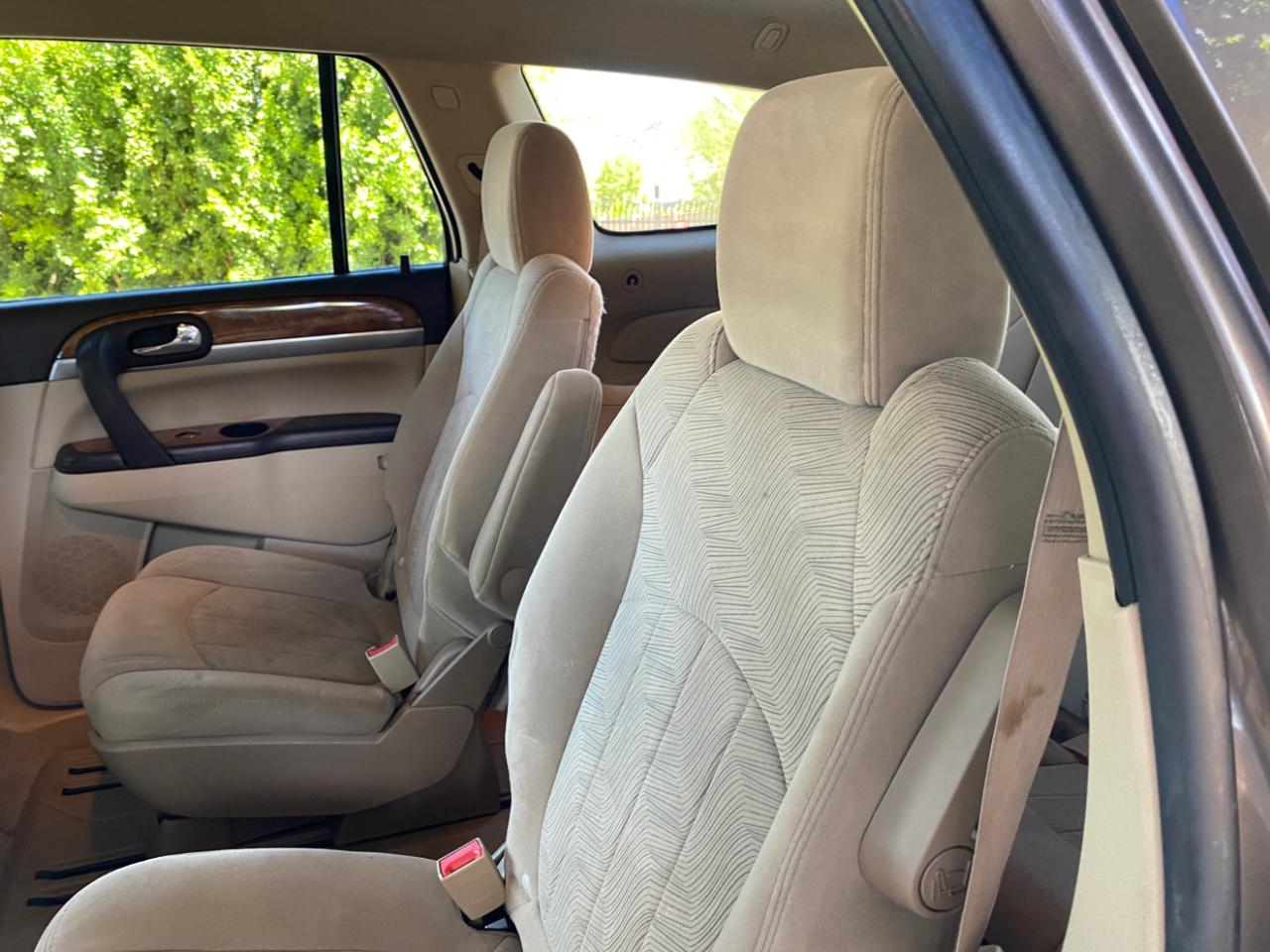 Buick Enclave FWD 4dr CX 2011