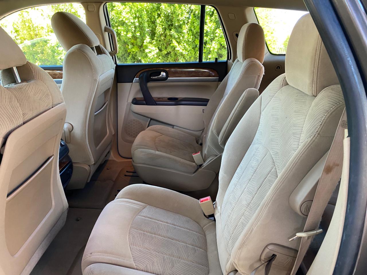 Buick Enclave FWD 4dr CX 2011