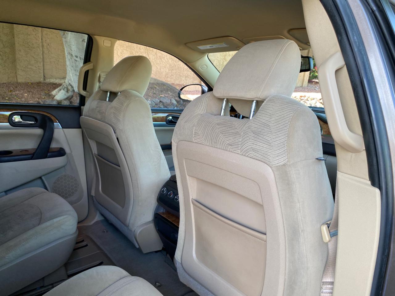 Buick Enclave FWD 4dr CX 2011