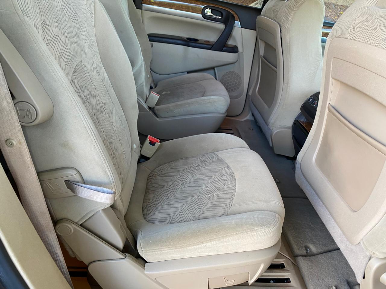 Buick Enclave FWD 4dr CX 2011