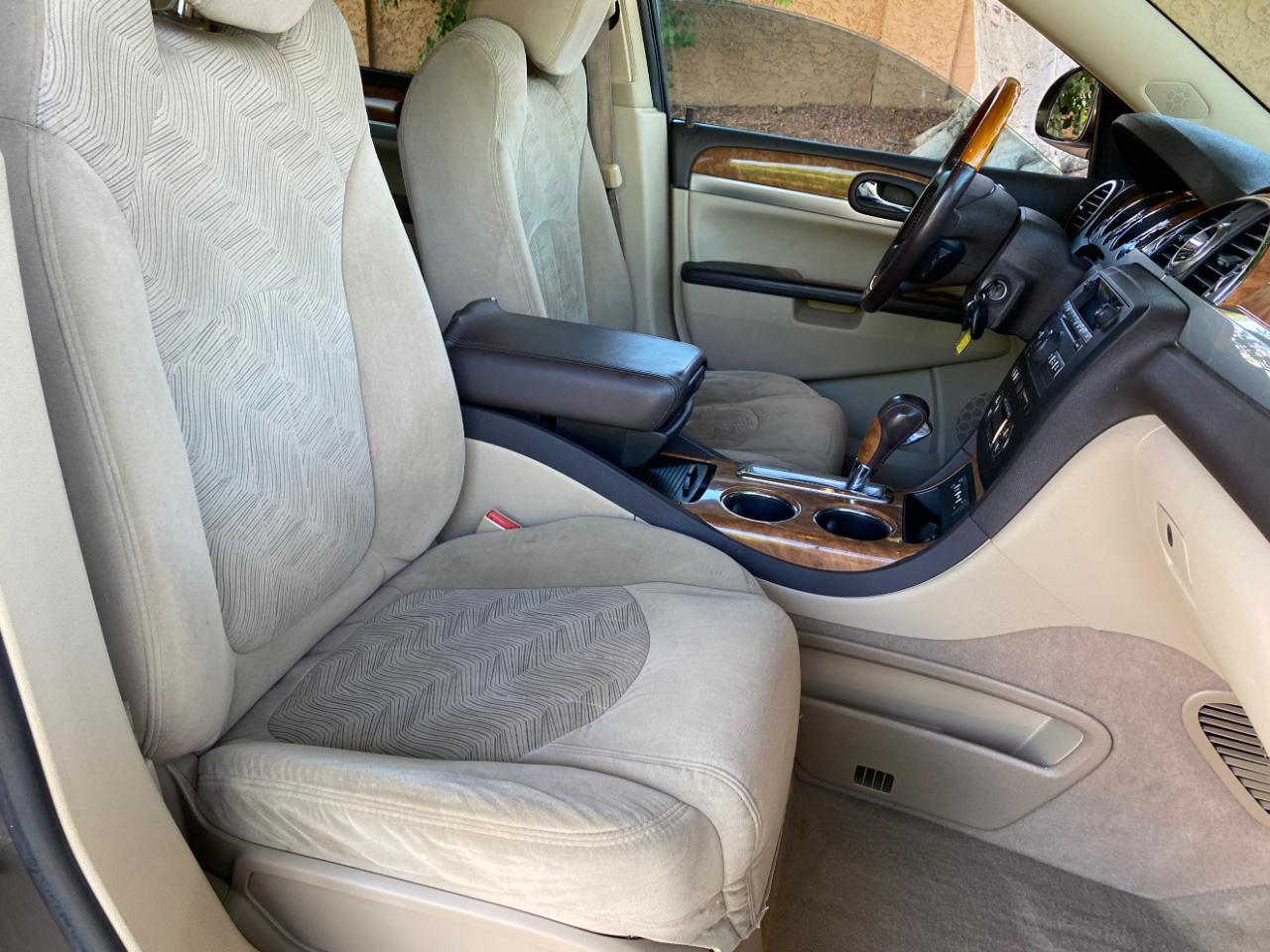 Buick Enclave FWD 4dr CX 2011