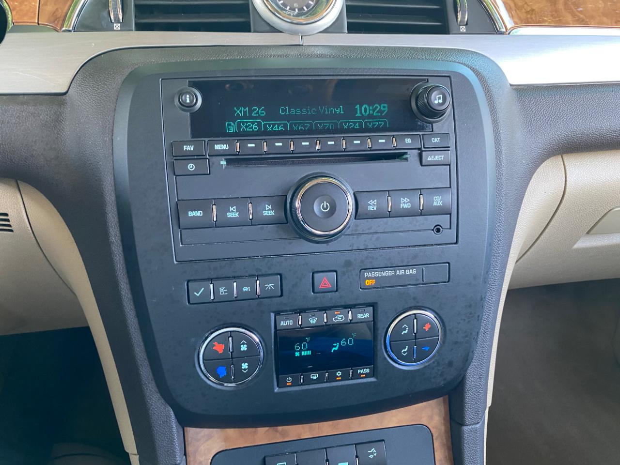 Buick Enclave FWD 4dr CX 2011