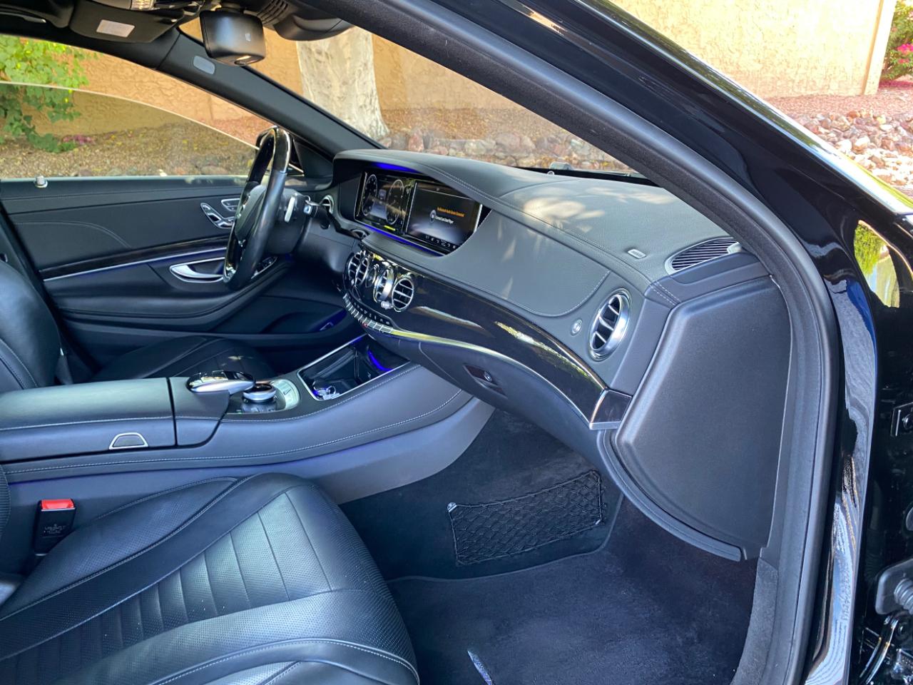 Mercedes-Benz S-Class 4dr Sdn S 550 RWD 2016