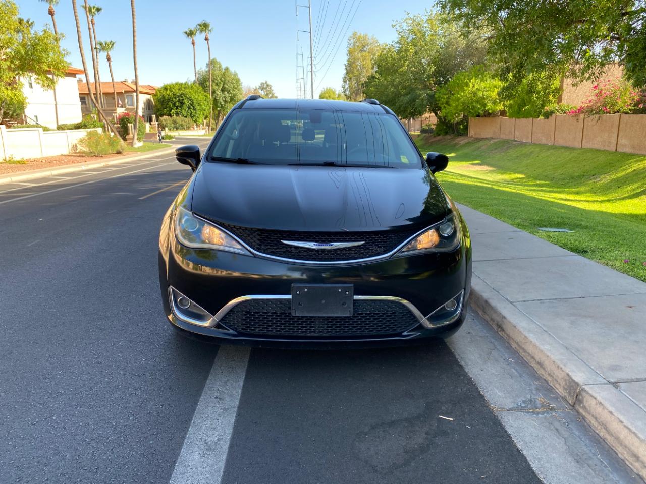 Chrysler Pacifica Touring L FWD 2020