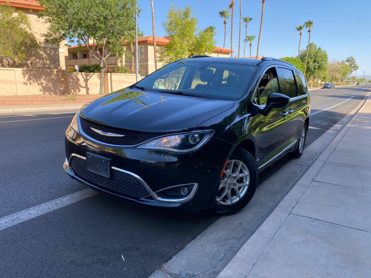 Chrysler Pacifica Touring L FWD 2020