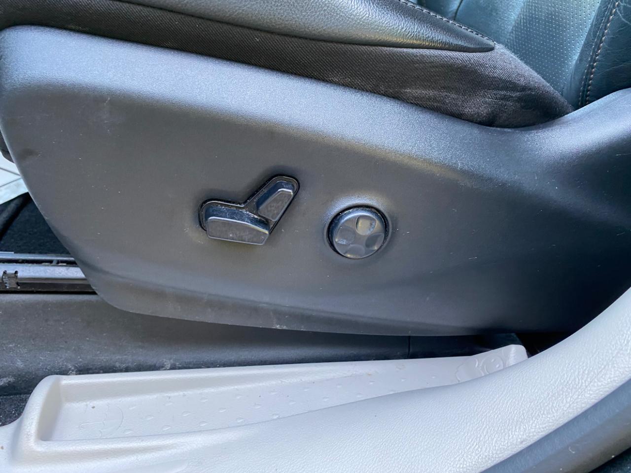 Chrysler Pacifica Touring L FWD 2020