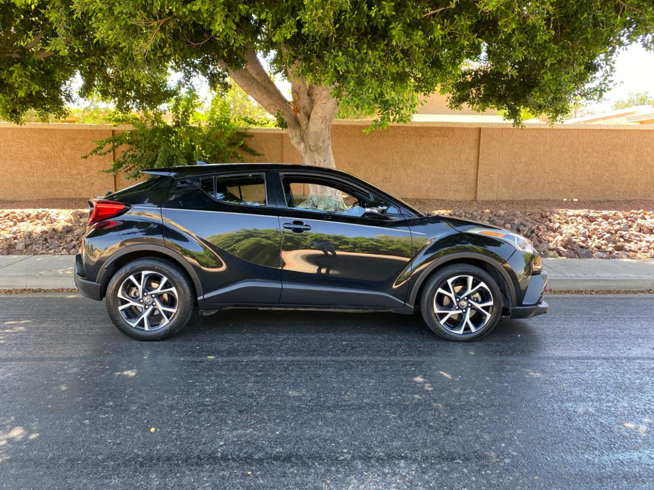 Toyota C-HR XLE Premium 2018