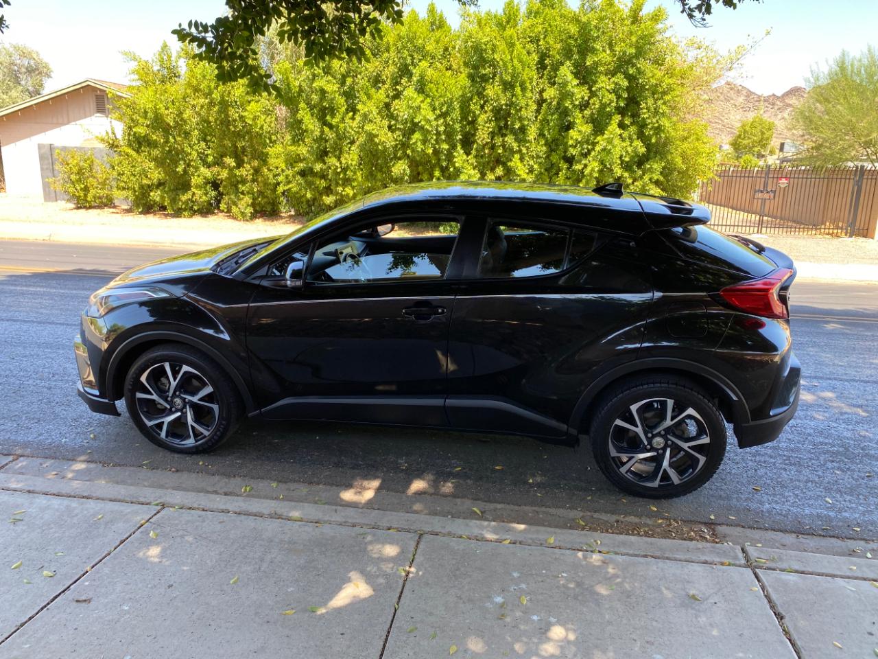 Toyota C-HR XLE Premium 2018