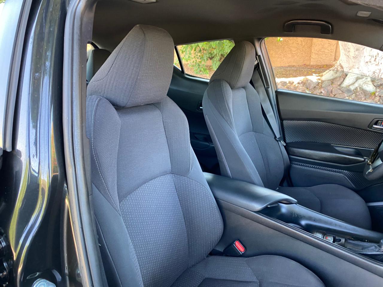 Toyota C-HR XLE Premium 2018