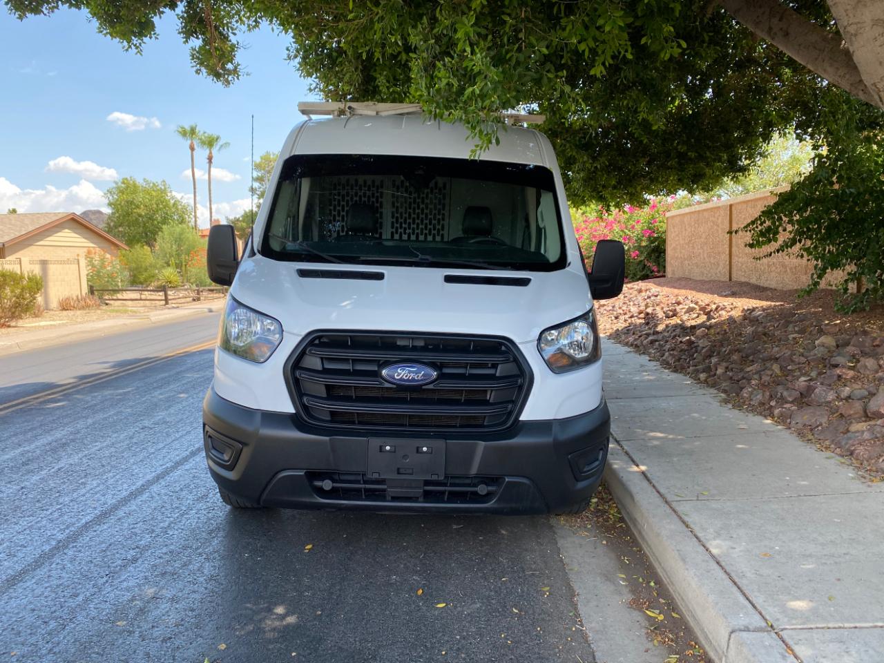 Ford Transit Cargo Van T-250 130" Med Rf 9070 GVWR RWD 2020