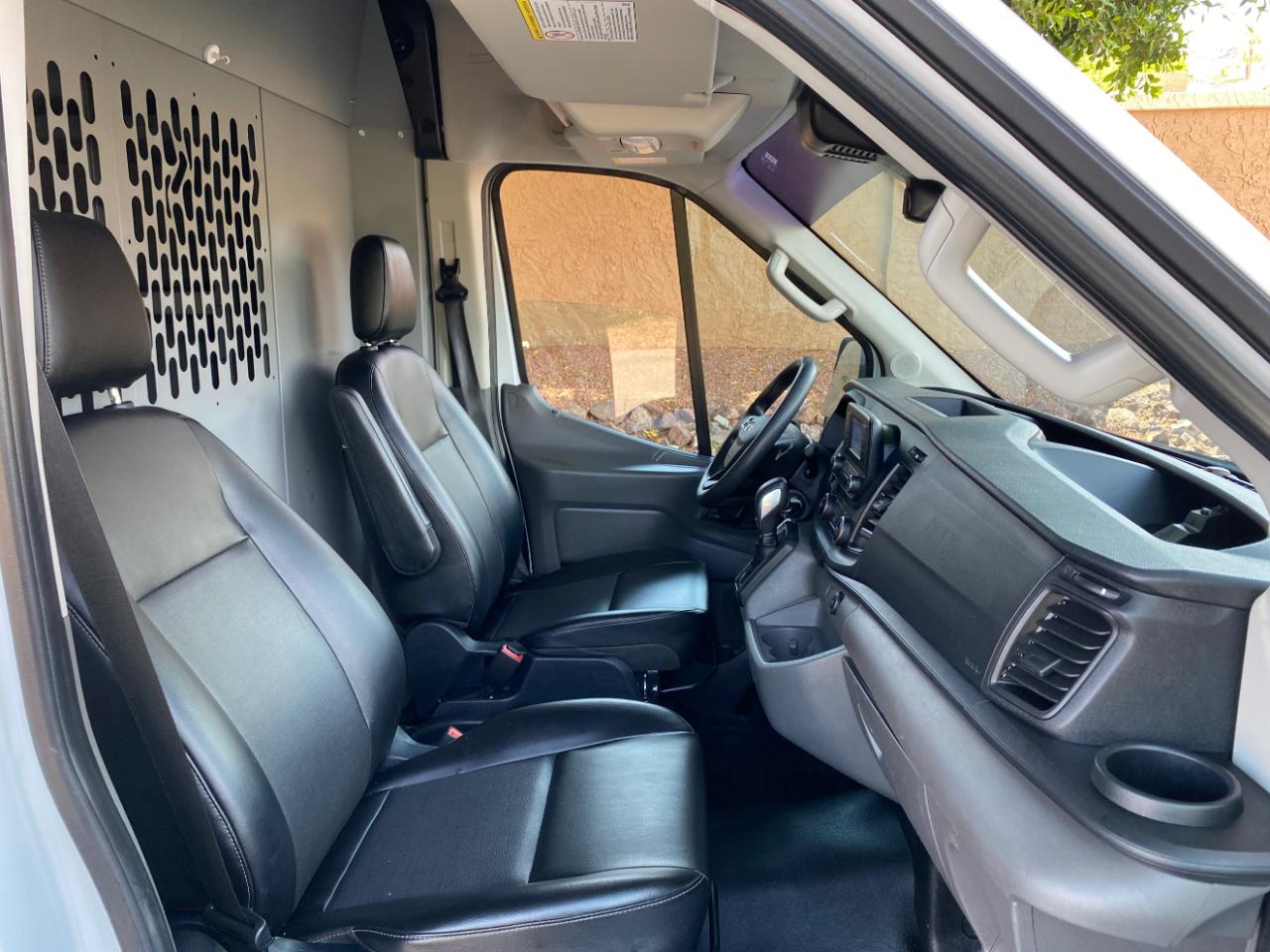 Ford Transit Cargo Van T-250 130" Med Rf 9070 GVWR RWD 2020