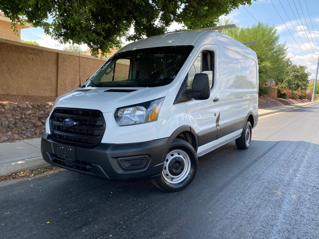 Ford Transit Cargo Van T-250 130" Med Rf 9070 GVWR RWD 2020