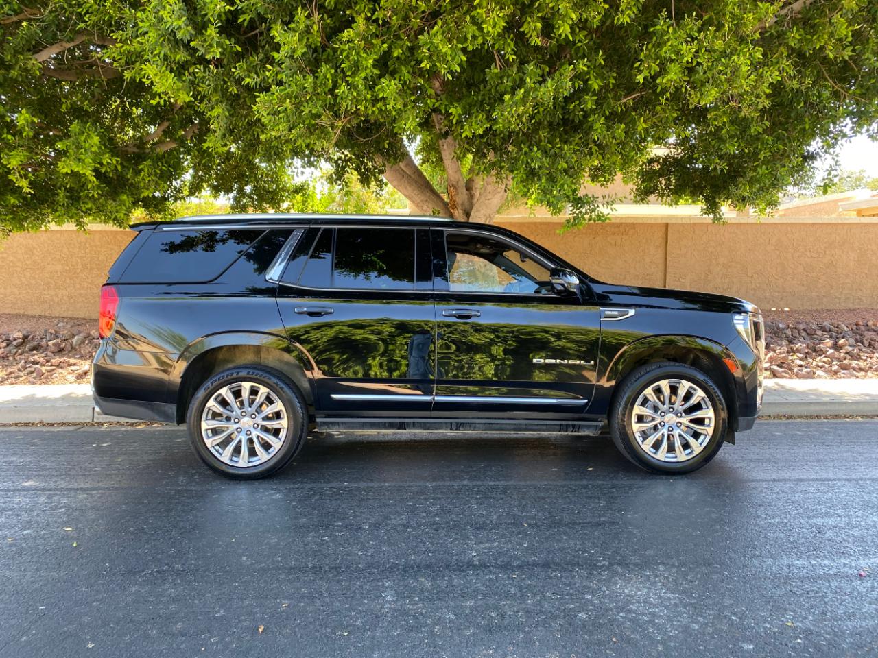 GMC Yukon 4WD 4dr Denali 2022