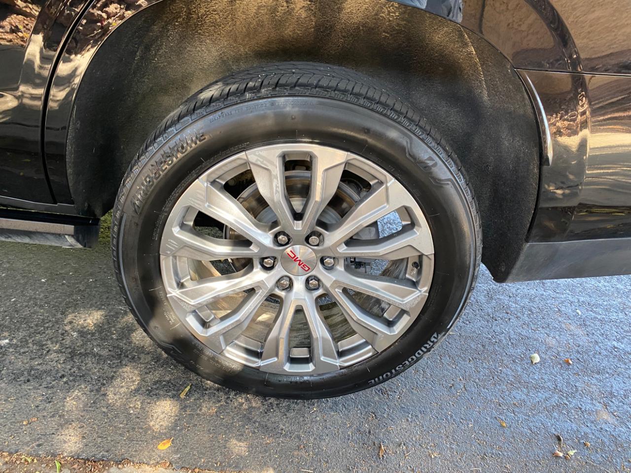 GMC Yukon 4WD 4dr Denali 2022