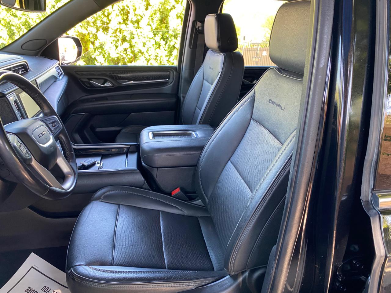 GMC Yukon 4WD 4dr Denali 2022