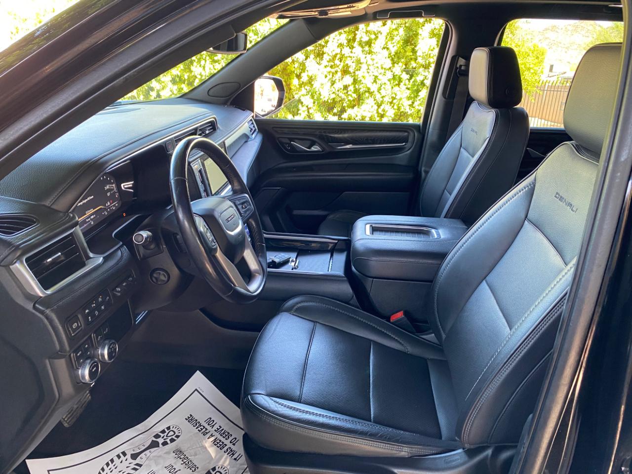 GMC Yukon 4WD 4dr Denali 2022