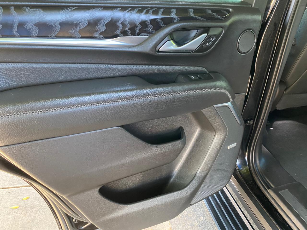 GMC Yukon 4WD 4dr Denali 2022