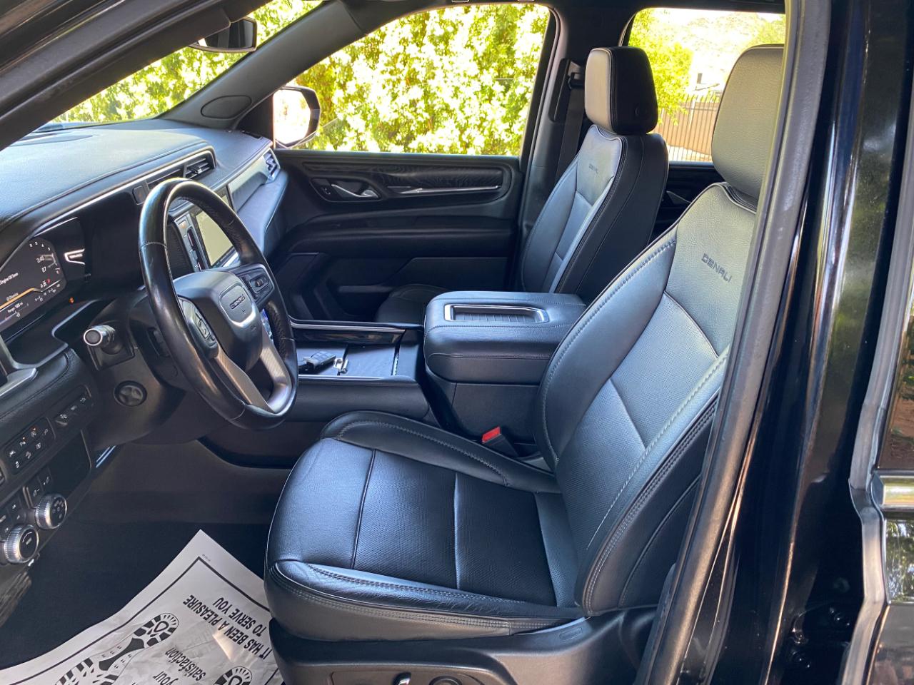 GMC Yukon 4WD 4dr Denali 2022