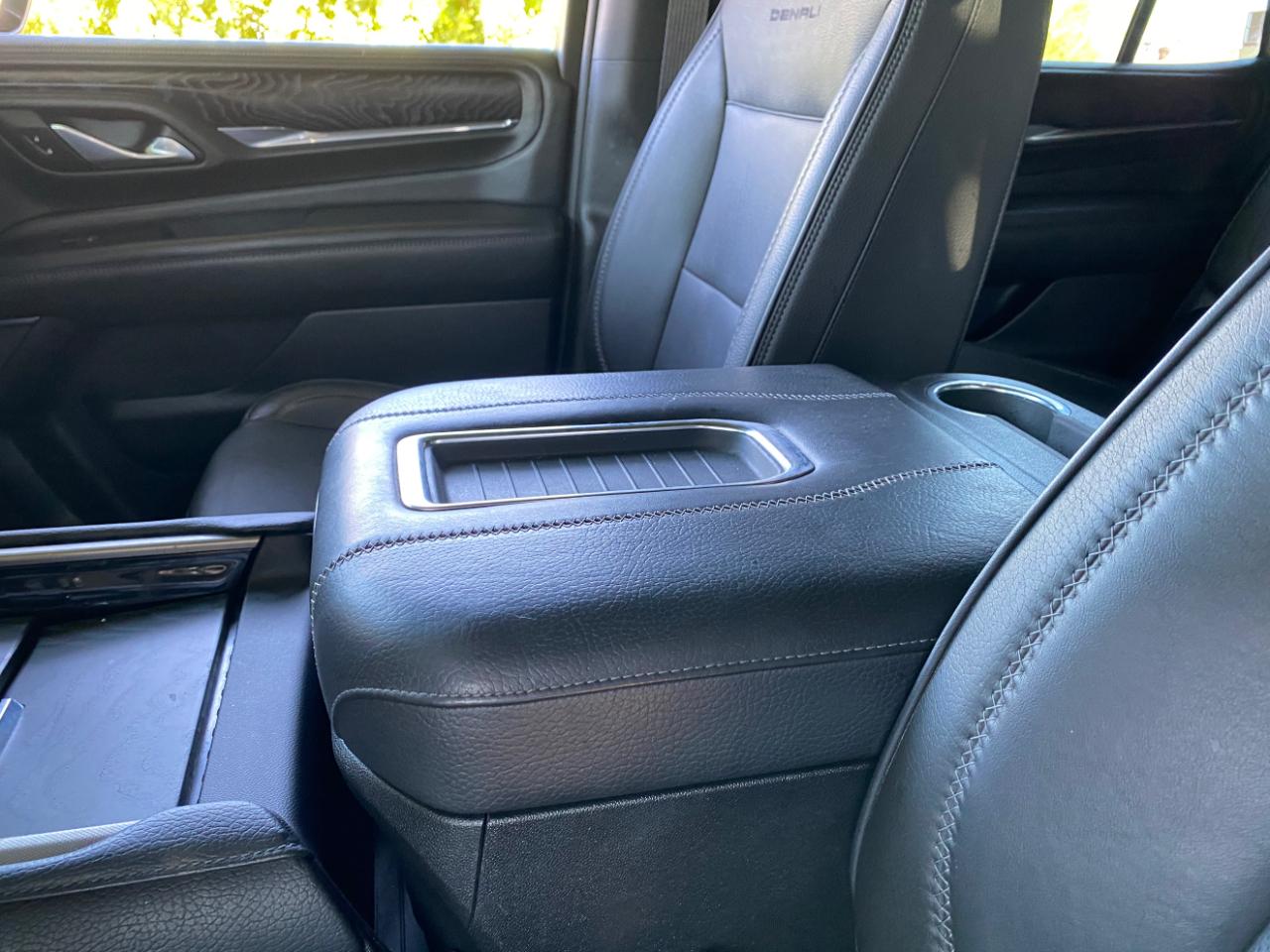 GMC Yukon 4WD 4dr Denali 2022