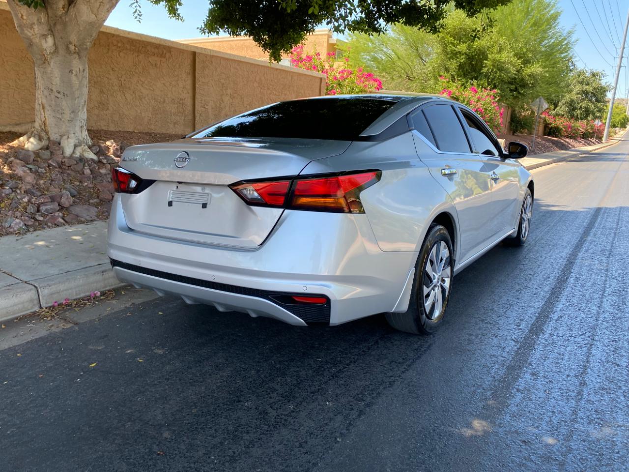 Nissan Altima 2.5 S Sedan 2024