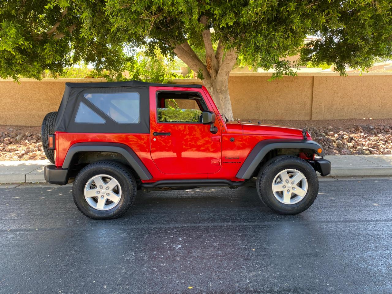 Jeep Wrangler 4WD 2dr Sport 2016