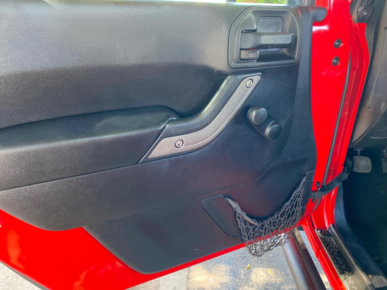Jeep Wrangler 4WD 2dr Sport 2016