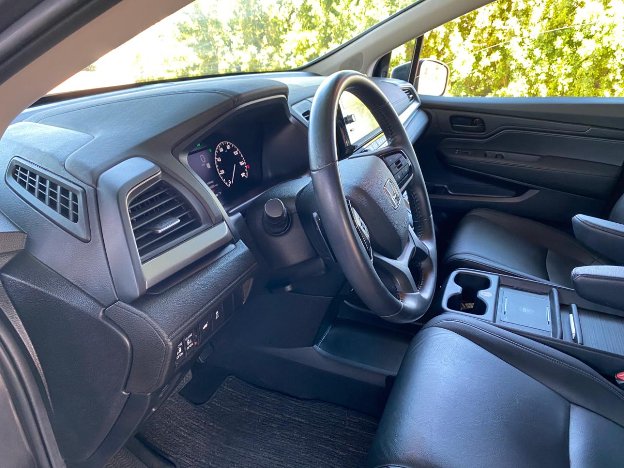 Honda Odyssey EX-L Auto 2025