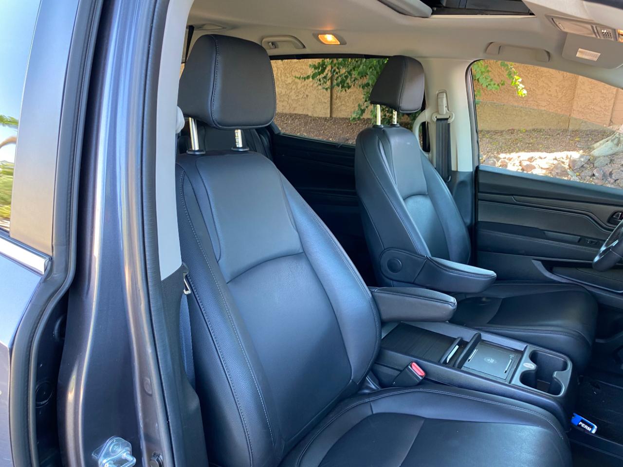Honda Odyssey EX-L Auto 2025