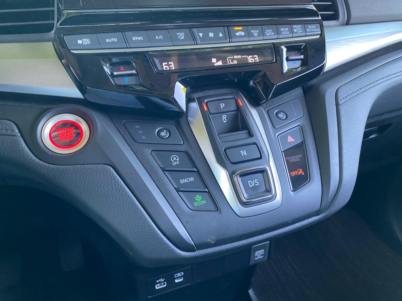 Honda Odyssey EX-L Auto 2025