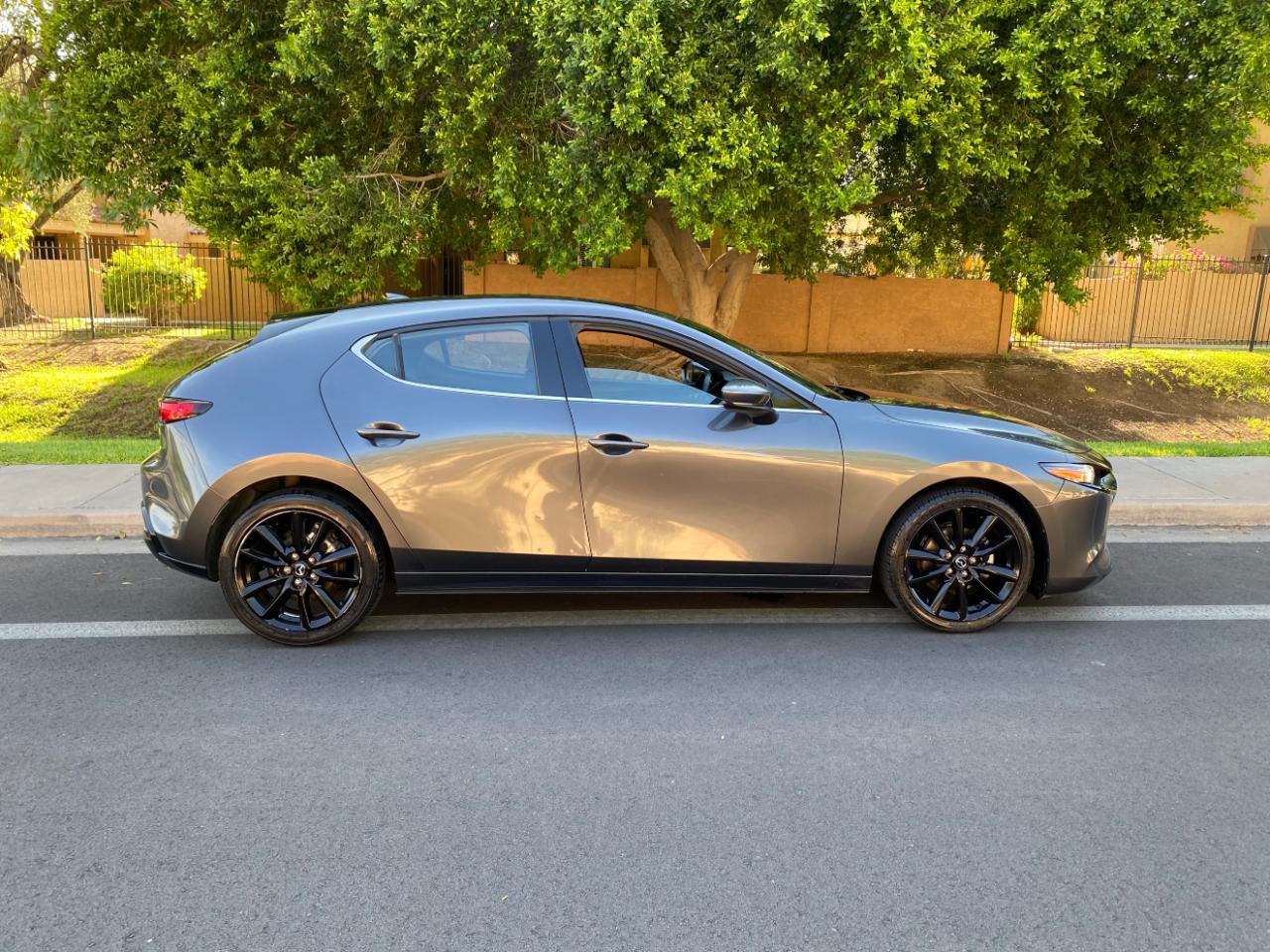 Mazda Mazda3 Hatchback Premium Manual FWD 2021