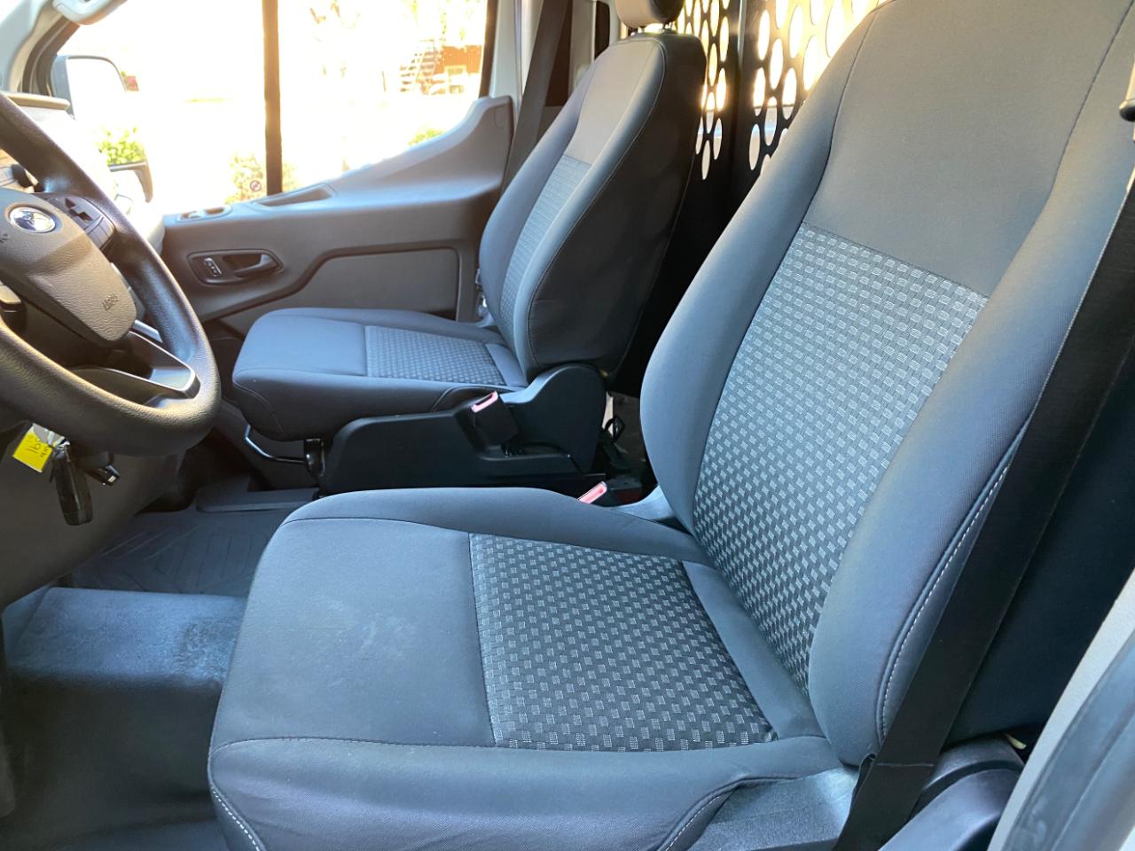 Ford Transit Cargo Van T-250 130" Low Rf 9070 GVWR RWD 2025