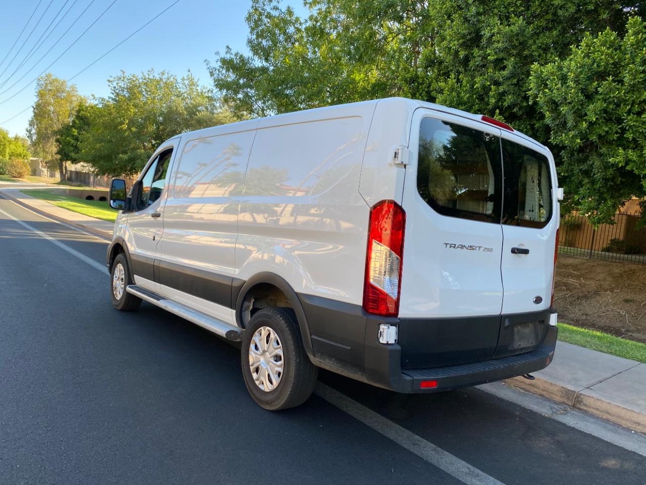 Ford Transit Cargo Van T-250 130" Low Rf 9070 GVWR RWD 2025