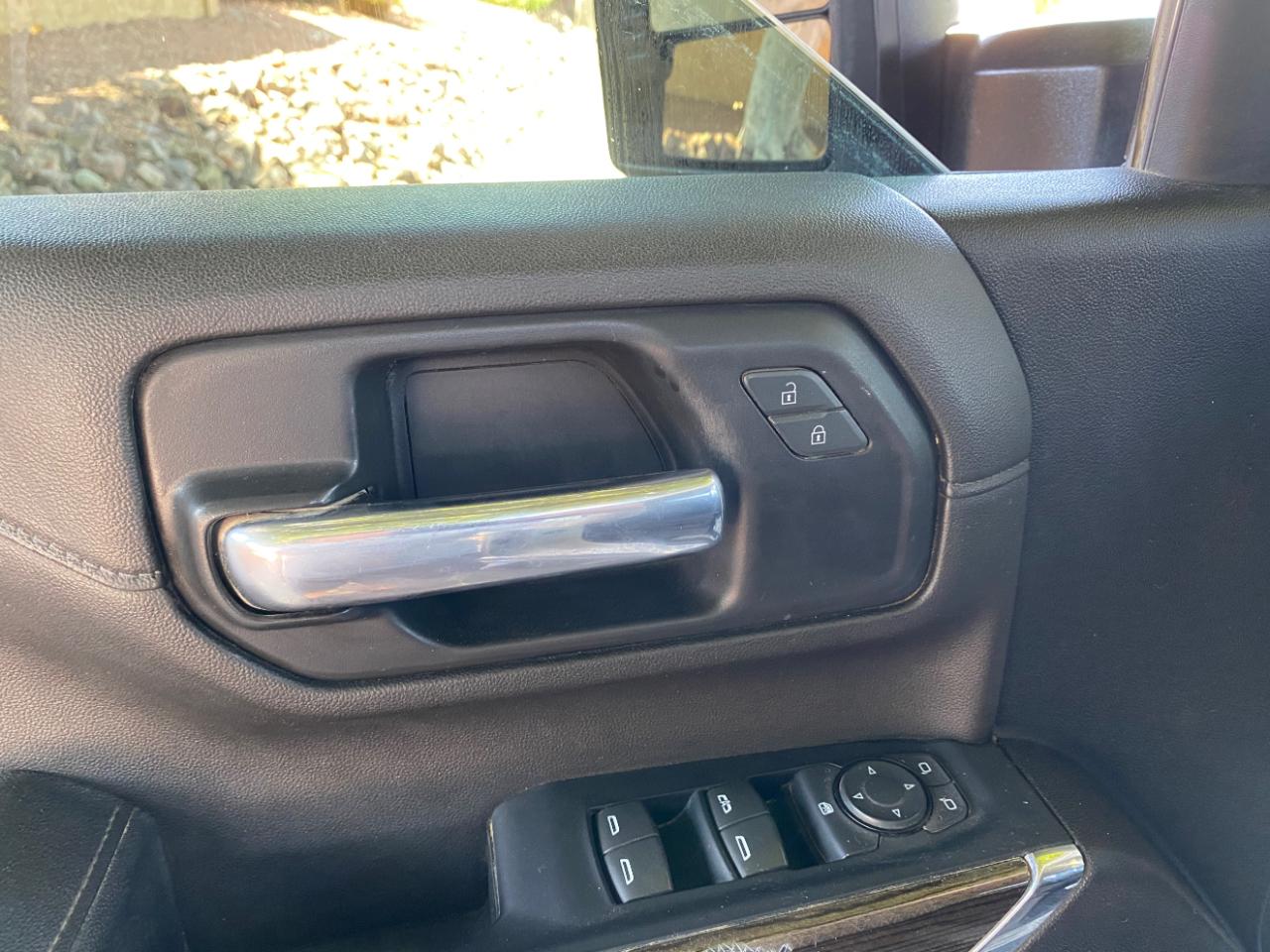 Chevrolet Silverado 2500HD 4WD Crew Cab 159" LT 2023