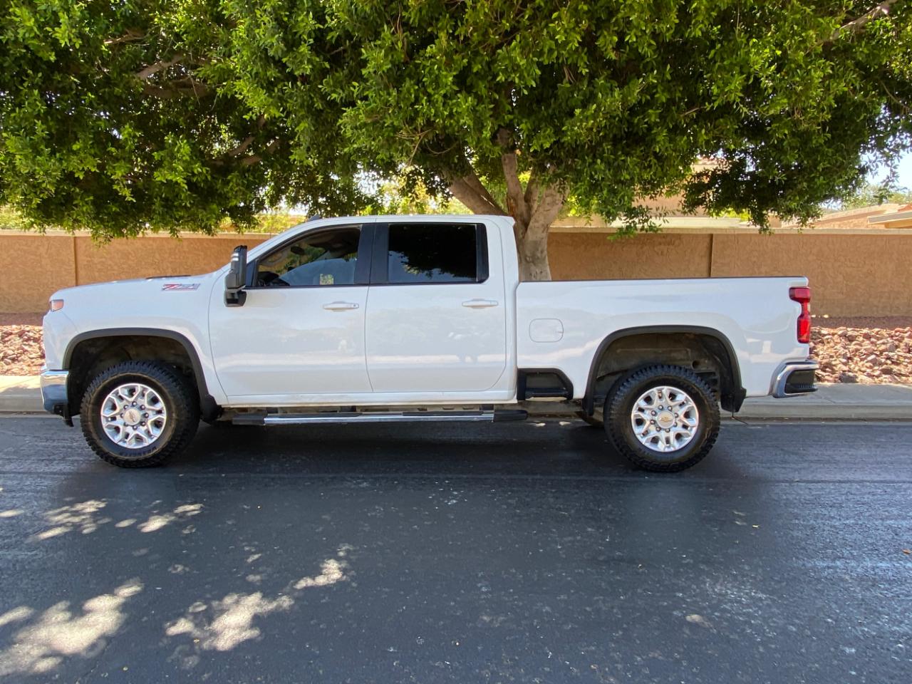 Chevrolet Silverado 2500HD 4WD Crew Cab 159" LT 2023