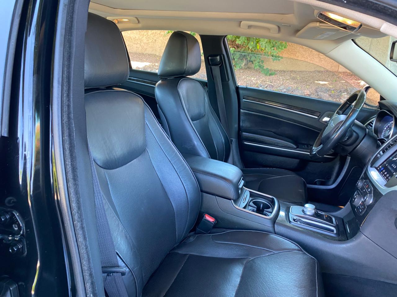 Chrysler 300 Limited AWD 2019