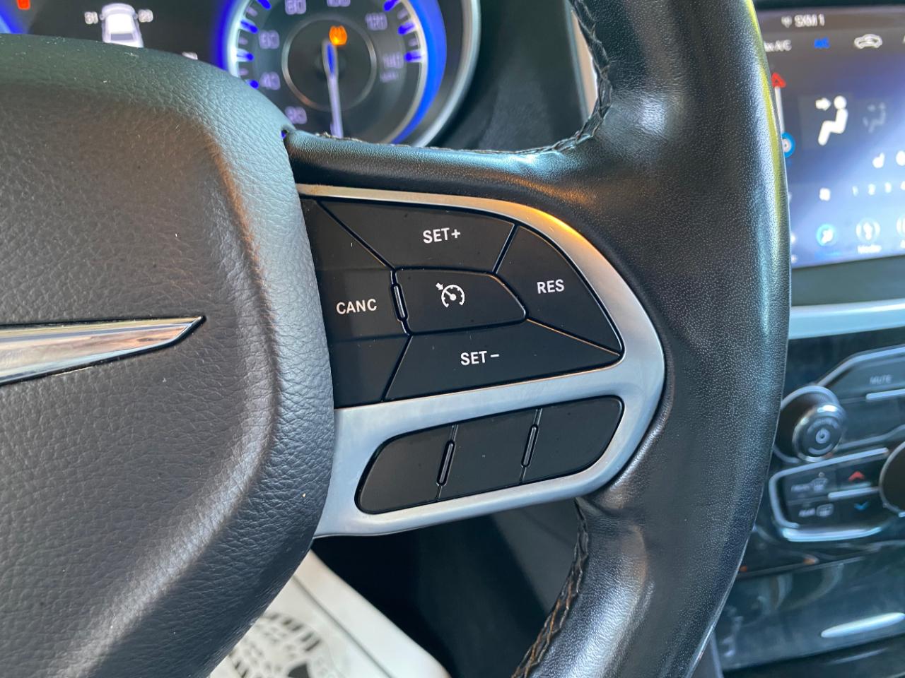 Chrysler 300 Limited AWD 2019