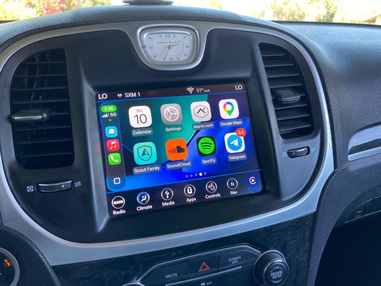 Chrysler 300 Limited AWD 2019