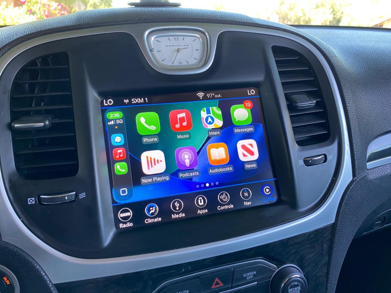 Chrysler 300 Limited AWD 2019